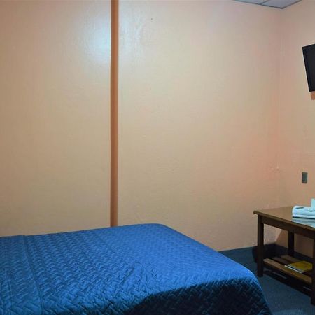 Hotel Asuncion Guatemala City Екстериор снимка