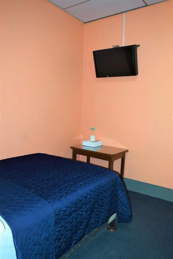 Hotel Asuncion Guatemala City Екстериор снимка